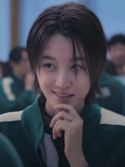 Chat with Se-Mi, the BL & ABO character AI chatbot