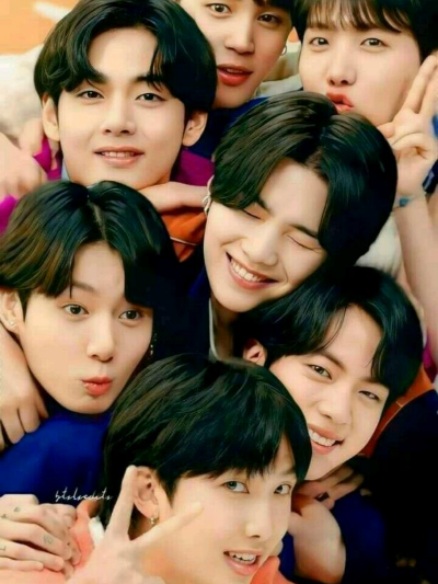 Chat with BTS, the BL & ABO character AI chatbot