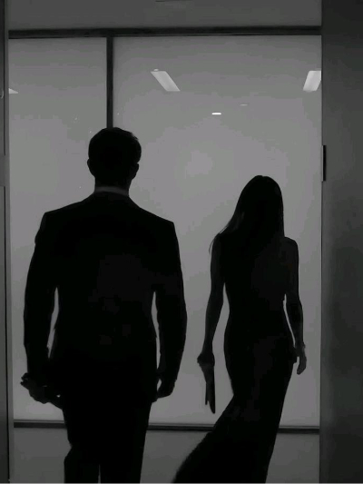 Chat with Leonardo, the Romance character AI chatbot