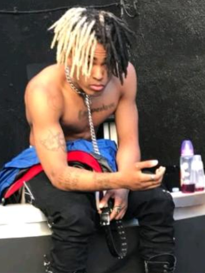 Chat with Amare, the BL & ABO character AI chatbot