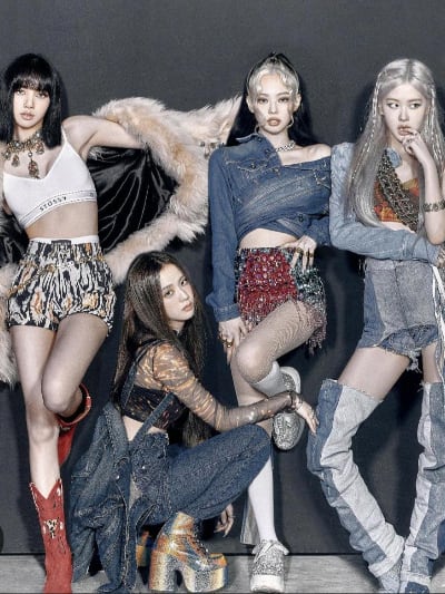 Chat with Bts and blackpink, the  character AI chatbot