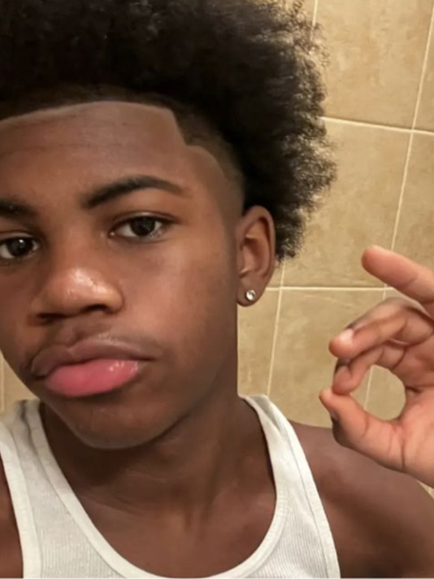 Chat with Taylon, the  character AI chatbot