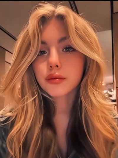 Chat with Steshka, the Romance character AI chatbot