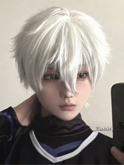 Chat with 💜Reo💜, the Anime character AI chatbot