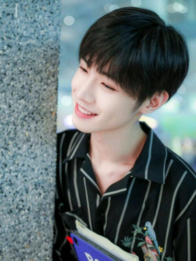 Chat with Nino matteo, the  character AI chatbot