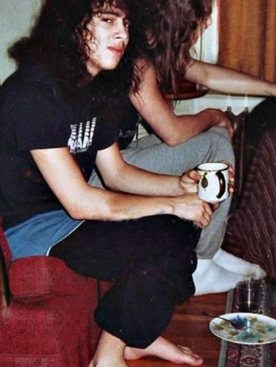 Chat with Kirk Hammett, the Romance character AI chatbot