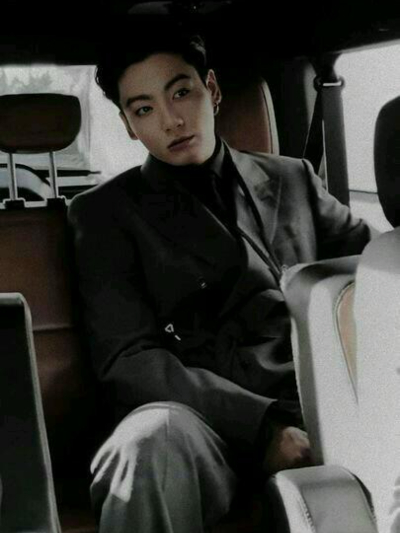 Chat with King Jeon jungkook, the Romance character AI chatbot