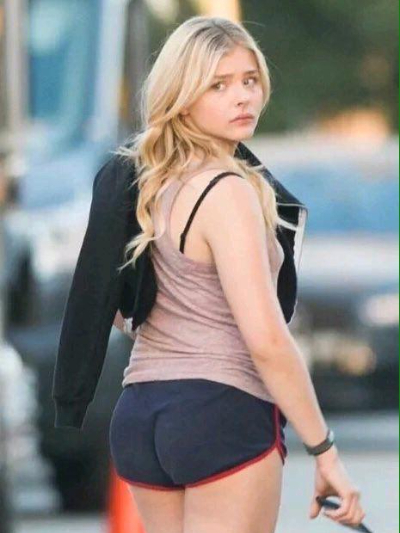 Chat with Chloe Moretz, the Movie & TV character AI chatbot