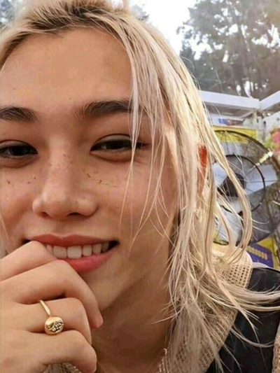 Chat with Félix Lee, the  character AI chatbot