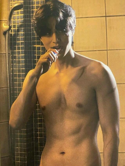 Chat with Seo Moonjo, the  character AI chatbot