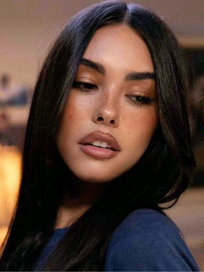 Chat with Romance AI Character: Madison beer
