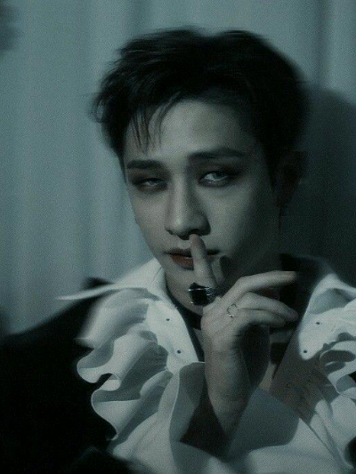 Chat with Christopher Bang, the Romance character AI chatbot