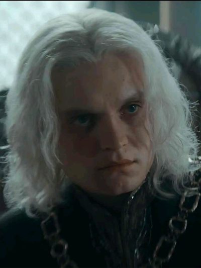 Chat with Aegon Targaryen, the  character AI chatbot