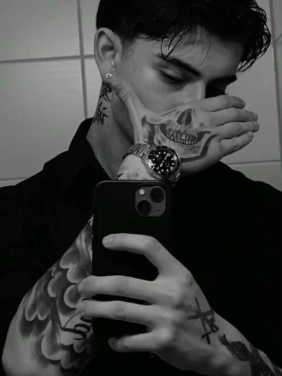 Chat with Chainsaw massacre, the Romance character AI chatbot