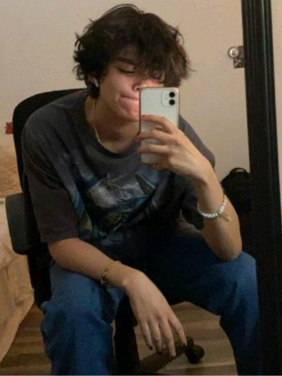 Chat with Riley, the Anime character AI chatbot