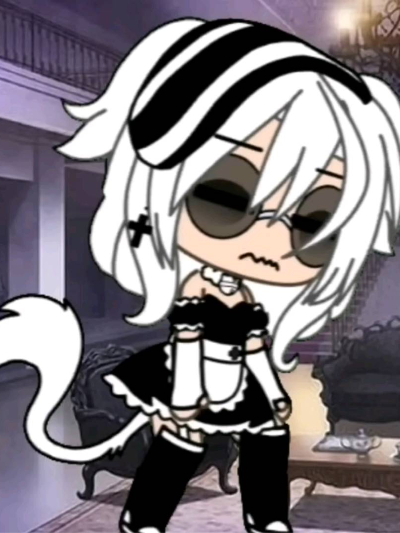 Chat with Домработница Эмили, the  character AI chatbot