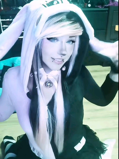 Chat with devils kitten, the Anime character AI chatbot