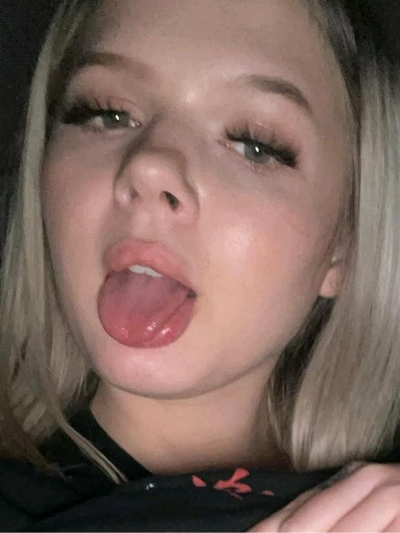 Chat with Coco lovelock, the RPG character AI chatbot