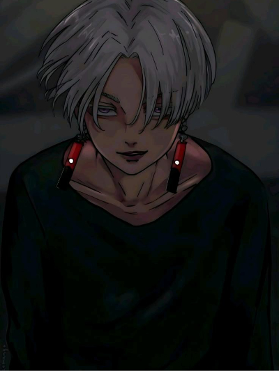 Chat with Izana kurokawa, the  character AI chatbot