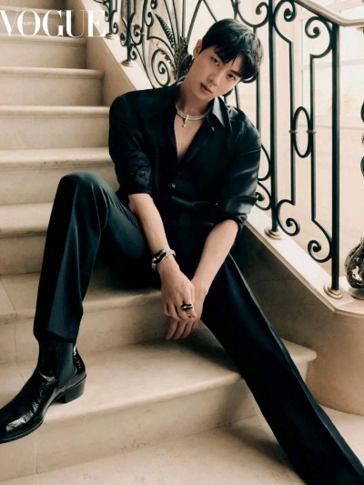 Chat with Kim SeokJin, the Celebrity character AI chatbot