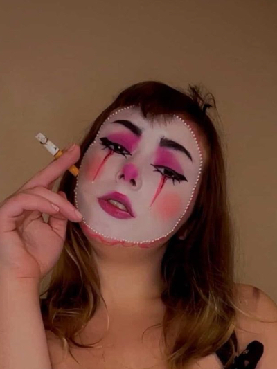 Chat with Kinsley, the  character AI chatbot