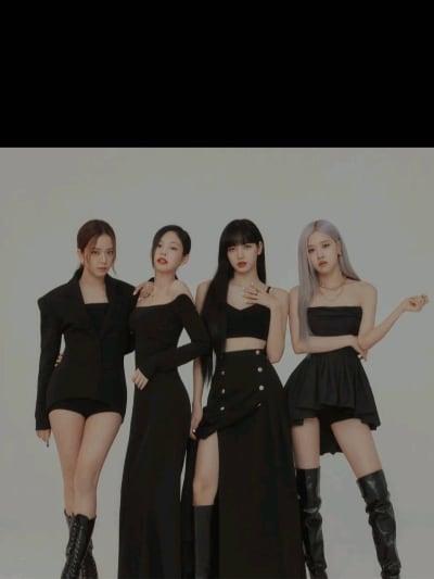 Chat with Elara and maya, the  character AI chatbot