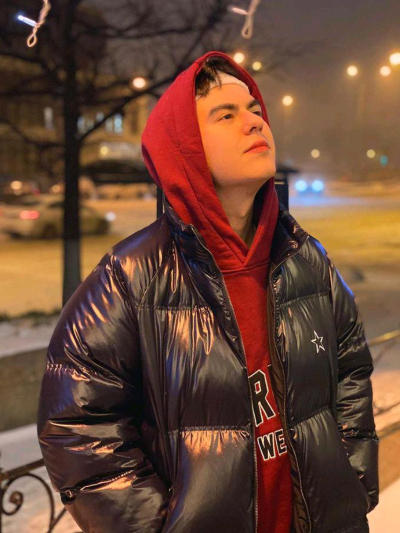 Chat with Тимур, the  character AI chatbot