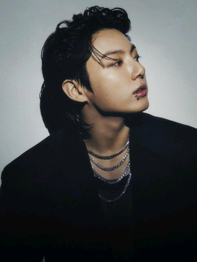 Chat with Jungkook, the Anime character AI chatbot