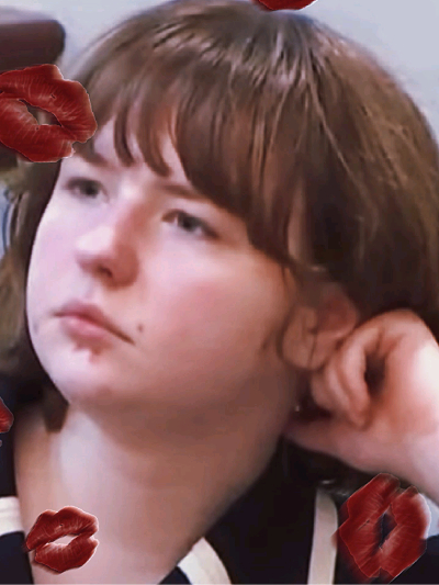 Chat with Carly Gregg, the  character AI chatbot