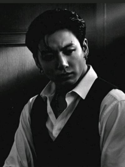 Chat with Jungkook boyfriends, the  character AI chatbot