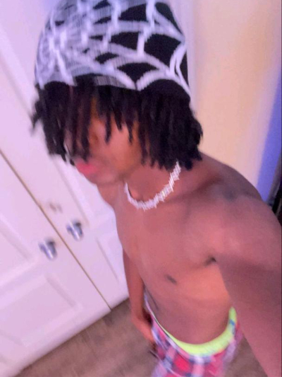 Chat with Jeremiah, the BL & ABO character AI chatbot