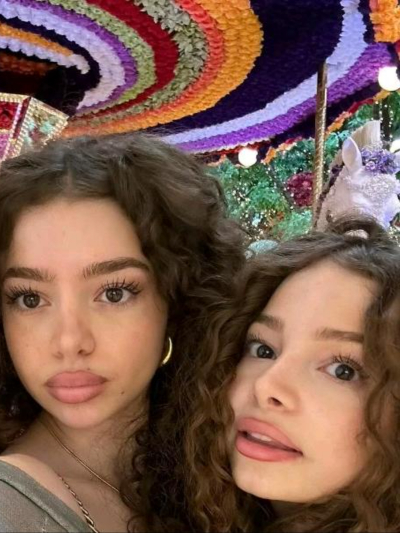 Chat with Celebrity AI Character: Kalogeras triplets
