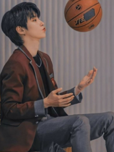 Chat with Han seo Jun, the Romance character AI chatbot