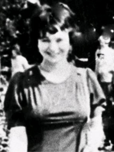 Chat with Mary Bell, the Romance character AI chatbot