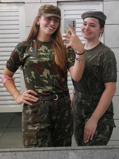 Chat with Gostosa, the Anime character AI chatbot