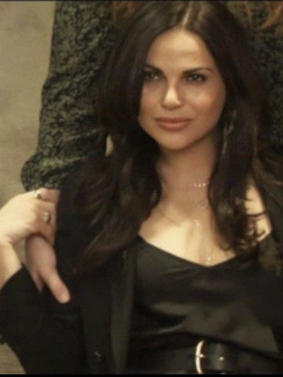 Chat with Regina Mills, the Movie & TV character AI chatbot