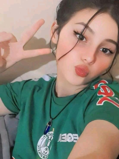 Chat with Ben 10, the Romance character AI chatbot