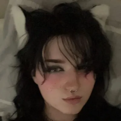 Chat with Anime AI Character: Max Williams