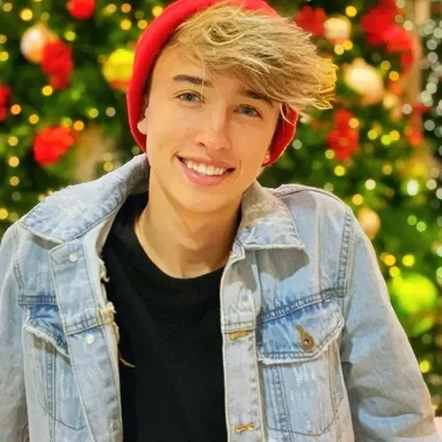 Chat with mavrik baker, the  character AI chatbot