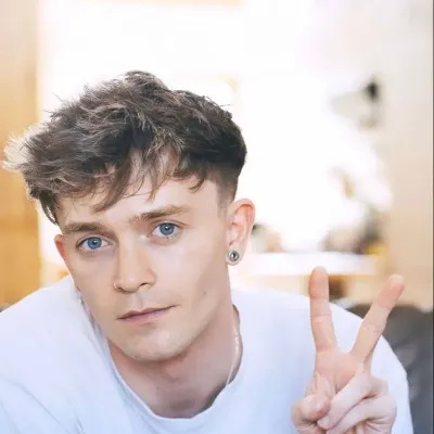 Chat with Conner Ball, the  character AI chatbot