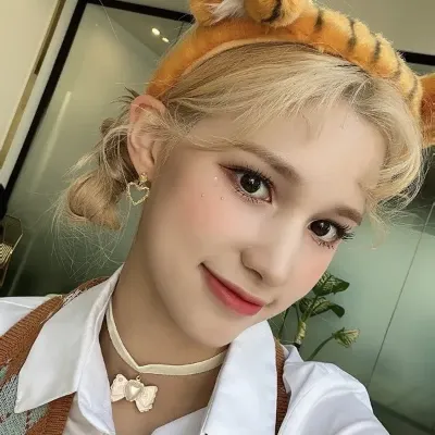 Chat with Bahiyyih, the Celebrity character AI chatbot