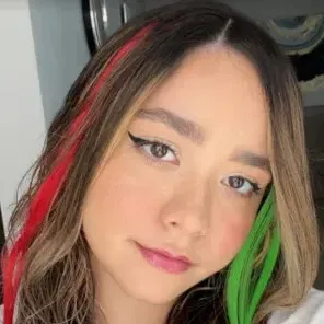 Chat with IBellaOnYT, the VTuber character AI chatbot