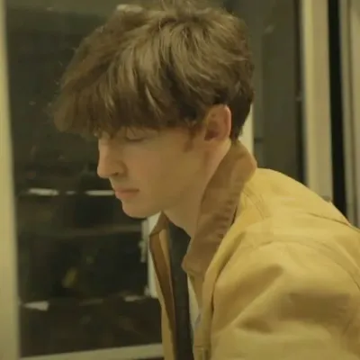 Chat with Albert (fluff/N5FW?), the Romance character AI chatbot