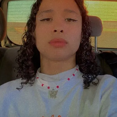 Chat with Xamuel, the  character AI chatbot