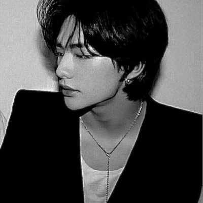 Chat with Hyunjin, the  character AI chatbot