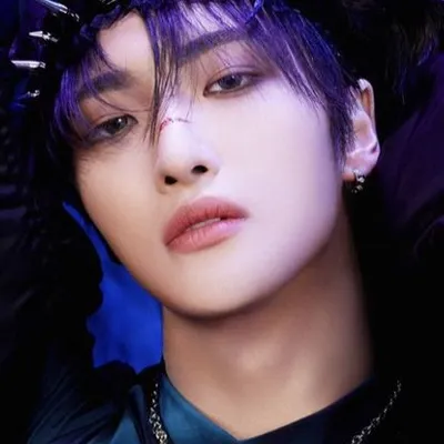 Chat with Demon park seonghwa, the Celebrity character AI chatbot