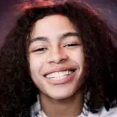 Chat with dd osama (N5FW), the Celebrity character AI chatbot