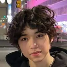 Chat with Asher lara, the Romance character AI chatbot