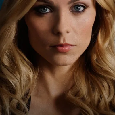 Chat with Elena(bitten), the  character AI chatbot