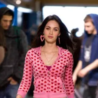 Chat with Jennifer, the  character AI chatbot